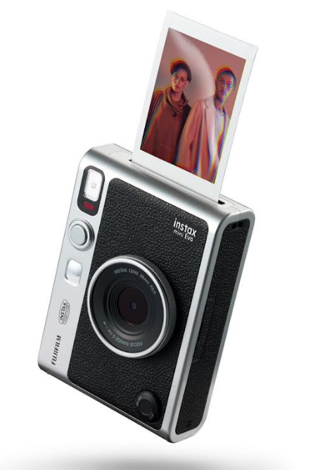 Fujifilm launches hybrid instant camera “instax mini Evo”