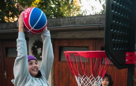 Decathlon Ballymun is inviting parents & kids to enjoy free on-site sports this midterm