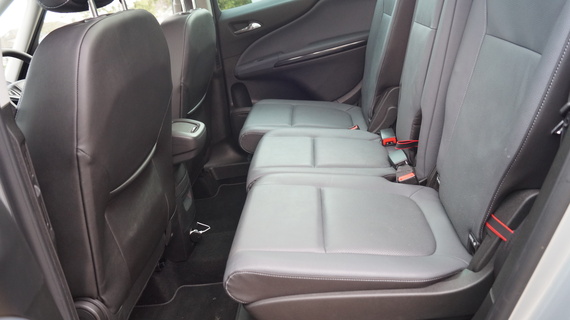 Vauxhall zafira clearance 3 car seats