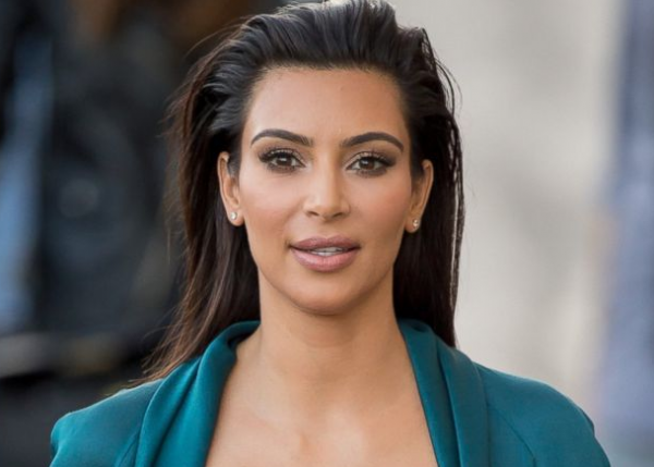 How To Copy Kim Kardashian's Sleek, Slicked-Back Hair