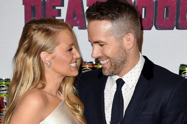 Steal All Your Grooming Tricks from Ryan Reynolds